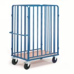 Paketwagen mit,  2 Längswände